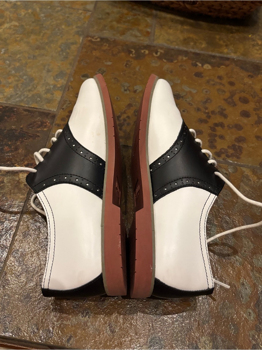 Eastland Saddle Shoes - Picture 4 of 10